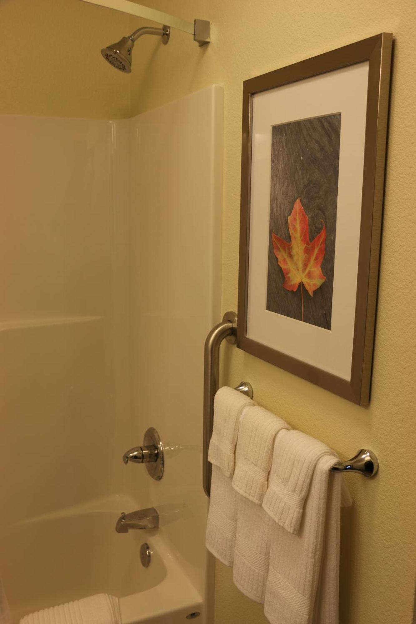 Candlewood Suites Bloomington By Ihg Exterior foto