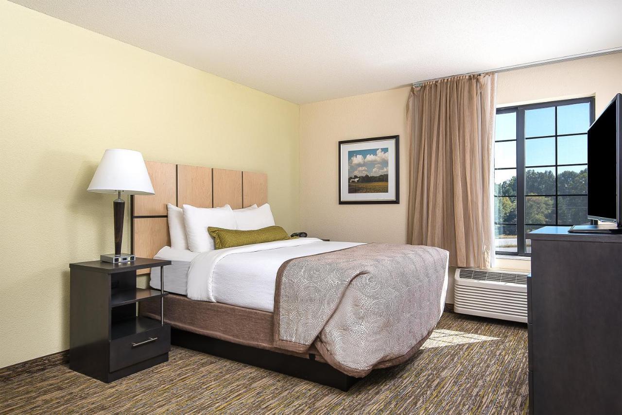 Candlewood Suites Bloomington By Ihg Exterior foto